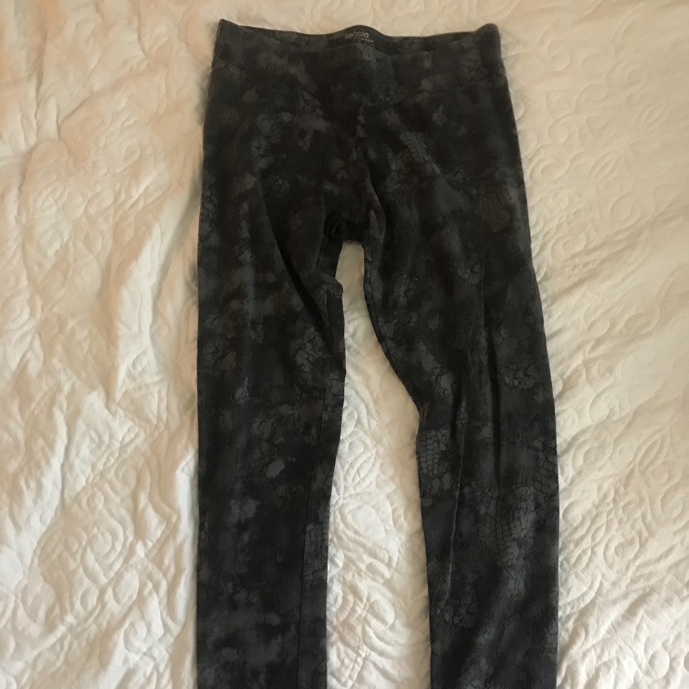 Grey leggings